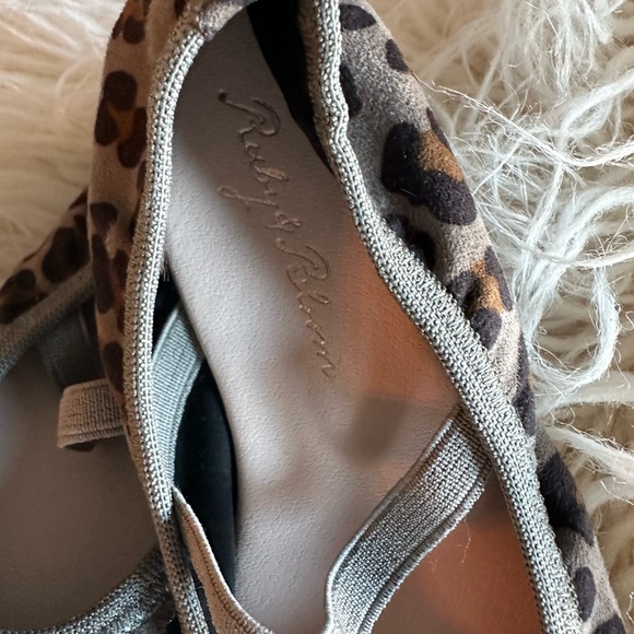 Ruby and Bloom toddler leopard pattern ballet flats - Picture 3 of 3